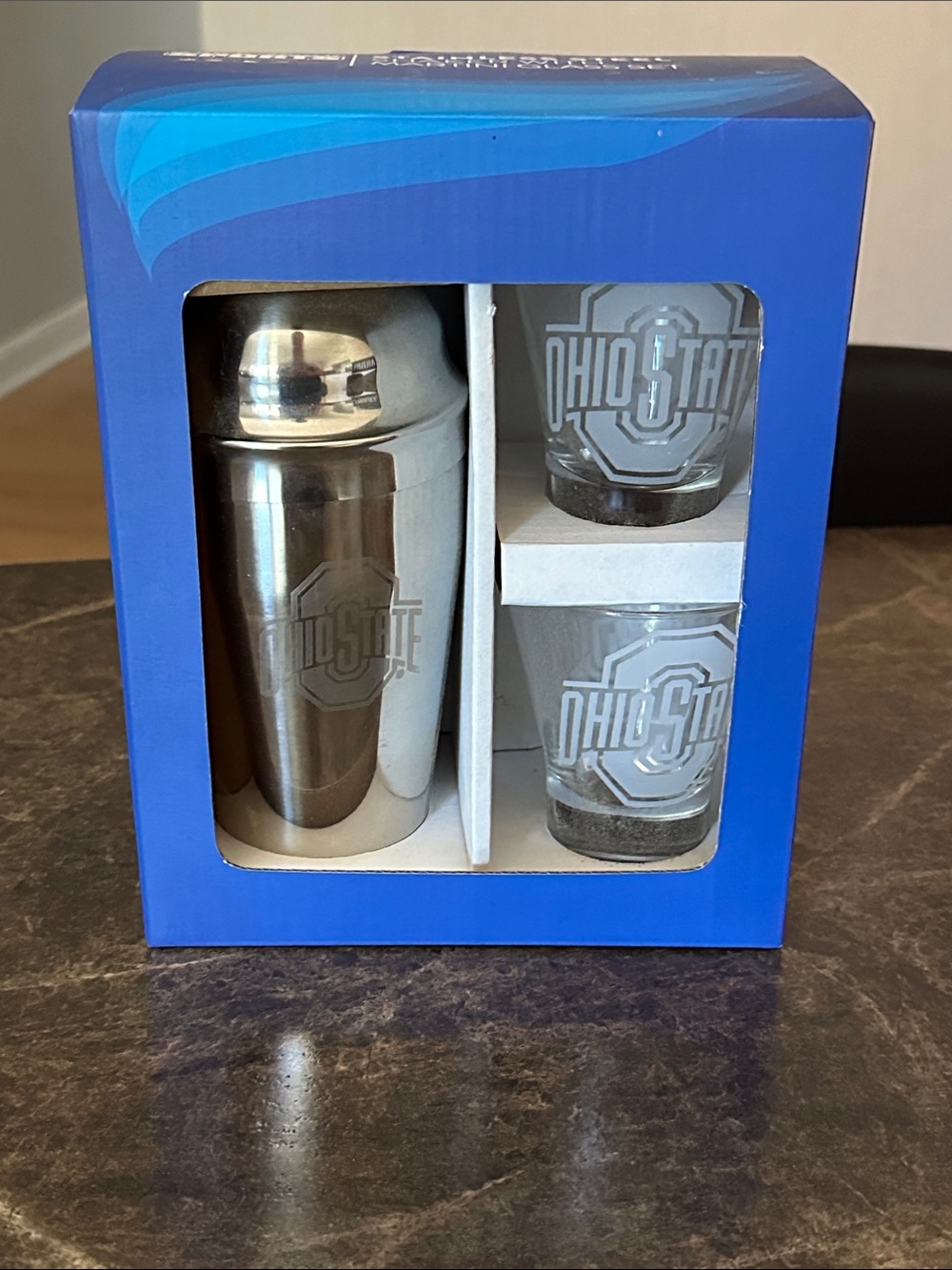 NWT Ohio State Buckeyes Stainless Steel Cocktail Shaker & Shot Glass Set